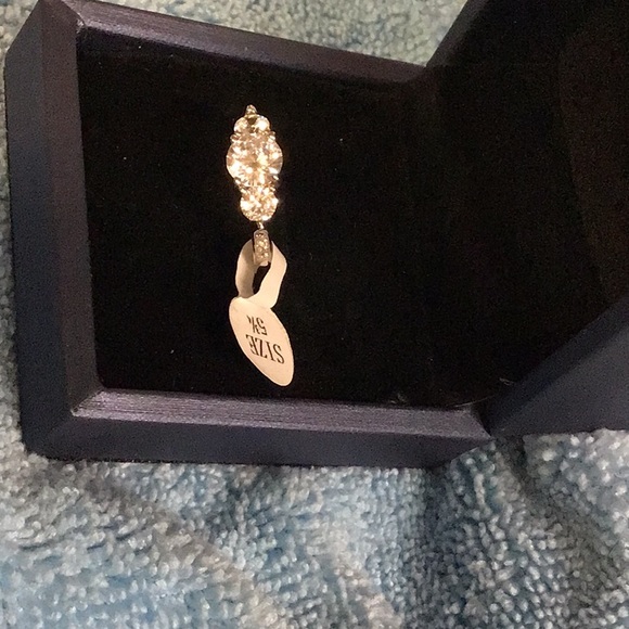 White Sapphire/Sterling Silver Round Cut Ring - Picture 10 of 14